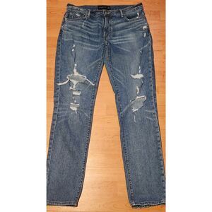 Abercrombie and Fitch Mens Ripped Blue Jeans  33 w x 34 L   Inseam 32